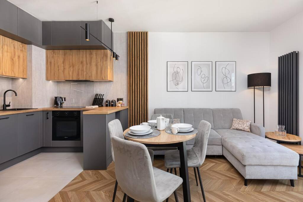 Port Praski Stylish Apartment Near Old Town Varşova Dış mekan fotoğraf