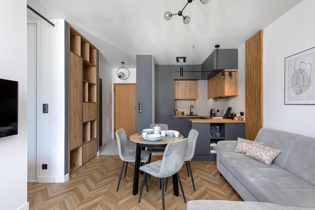 Port Praski Stylish Apartment Near Old Town Varşova Dış mekan fotoğraf