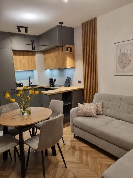 Port Praski Stylish Apartment Near Old Town Varşova Dış mekan fotoğraf